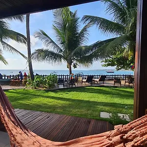 https://kaapalua.portodegalinhashotels.com
